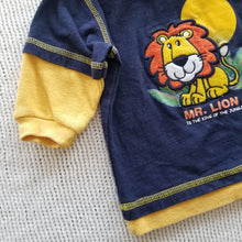 Load image into Gallery viewer, Vintage Lion Hooded Shirt 12-18 Month
