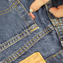 Load image into Gallery viewer, Vintage Levi&#39;s 550 Fit Tapered Leg Jeans 30&quot; waist
