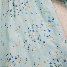 Load image into Gallery viewer, Vintage Floral Bibbed Dress 2t
