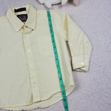 Load image into Gallery viewer, Pastel Yellow Buttondown Shirt 3t
