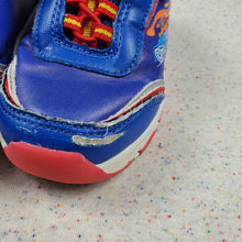 Load image into Gallery viewer, Vintage Hot Wheels Light Up Shoes Toddler 6
