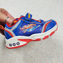 Load image into Gallery viewer, Vintage Hot Wheels Light Up Shoes Toddler 6
