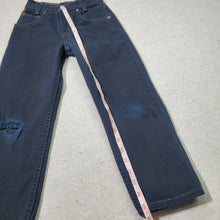 Load image into Gallery viewer, Vintage Levi&#39;s 550 Fit Black Jeans kids 7
