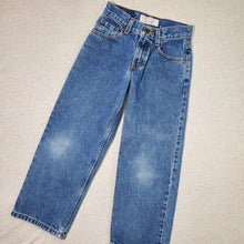 Load image into Gallery viewer, Retro Levi&#39;s Signature Jeans kids 8
