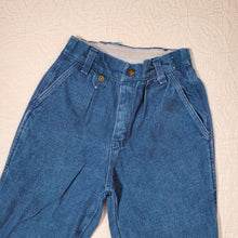 Load image into Gallery viewer, Vintage Pleated Front Jeans 5t
