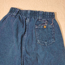 Load image into Gallery viewer, Vintage Pleated Front Jeans 5t
