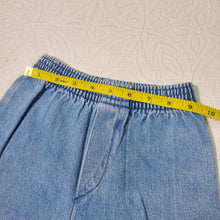 Load image into Gallery viewer, Vintage Sprockets Jogger Jeans 4t
