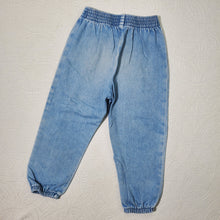 Load image into Gallery viewer, Vintage Sprockets Jogger Jeans 4t
