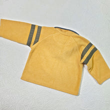 Load image into Gallery viewer, Older Honey Mustard Fleece Pullover 3t
