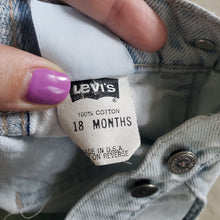 Load image into Gallery viewer, Vintage Levi&#39;s Ultra Light Jeans 18 months
