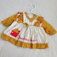 Load image into Gallery viewer, Vintage &quot;Grandma&#39;s House&quot; Floral Dress 0-3 months
