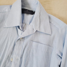 Load image into Gallery viewer, Blue Striped Buttondown Shirt 5t
