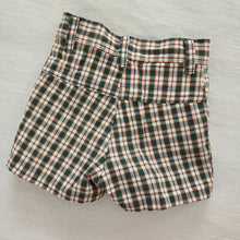 Load image into Gallery viewer, Vintage 70s Plaid Shorts 4t
