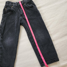 Load image into Gallery viewer, Vintage Black Jeans w/ Elastic Waist 4t
