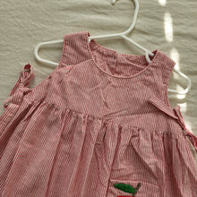 Load image into Gallery viewer, Vintage Apple Applique Dress 4t
