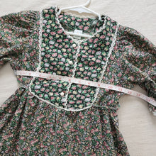 Load image into Gallery viewer, Vintage Peaches &amp; Cream Floral Dress kids 6
