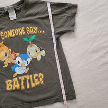 Load image into Gallery viewer, Older &#39;08 Pokemon Battle Tee kids 6/7
