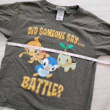 Load image into Gallery viewer, Older &#39;08 Pokemon Battle Tee kids 6/7
