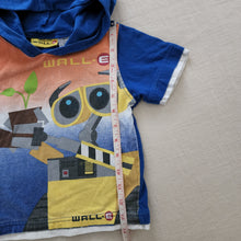 Load image into Gallery viewer, Older Walle Hooded Shirt 3t
