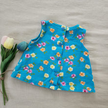 Load image into Gallery viewer, Vintage Blue Floral Top 3-12 months
