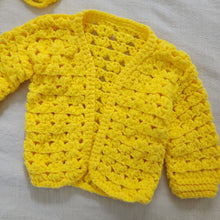 Load image into Gallery viewer, Vintage Yellow Crochet Sweater &amp; Bonnet 6-9 months
