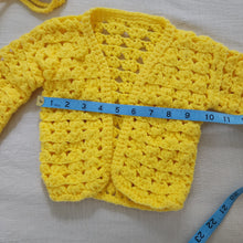 Load image into Gallery viewer, Vintage Yellow Crochet Sweater &amp; Bonnet 6-9 months
