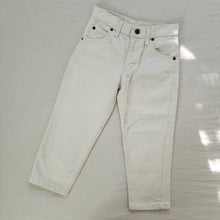 Load image into Gallery viewer, Vintage Faded Glory Off-white Jeans kids 6
