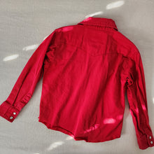 Load image into Gallery viewer, Wrangler Red Buttondown Shirt 5t/6
