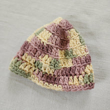Load image into Gallery viewer, Soft Crocheted Hat 0-3 months
