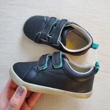 Load image into Gallery viewer, Ten Little Black Blue Shoes toddler 8/9
