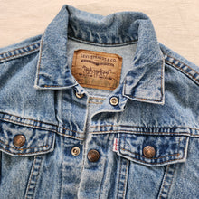 Load image into Gallery viewer, Vintage Levi&#39;s Trucker Jacket 5t/6
