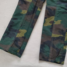Load image into Gallery viewer, Vintage Deadstock Camo Pants 5t/6
