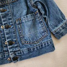 Load image into Gallery viewer, Retro Y2K Guess Jean Jacket 12 months
