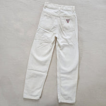 Load image into Gallery viewer, Vintage Guess White Jeans kids 7
